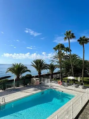 Piscina en o cerca de Los Arpones 15