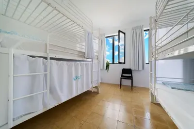 Cama o camas de una habitación en Hostel Las Palmas by Youroom