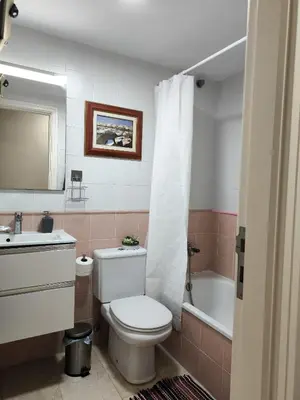 Un baño de JOCA House IV Las Canteras