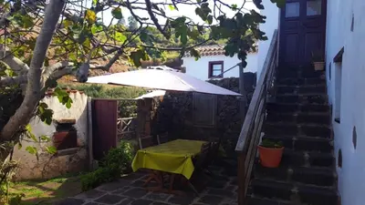 Jardín al aire libre en Llanos de la Corona by Villas Rivero