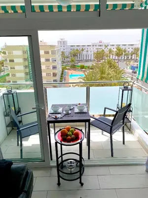 Un balcón o terraza de Solymar Luxus Apartment
