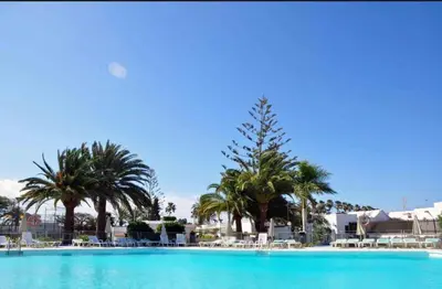 Piscina en o cerca de Yumbo Rainbow Homes C