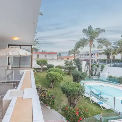 Home with Terrace in Playa del Ingles-Pool & Beach