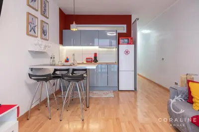 Una cocina o zona de cocina en Coraline House Las Canteras