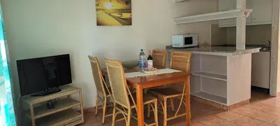 Una cocina o zona de cocina en Alsol Nogal- Adults Only