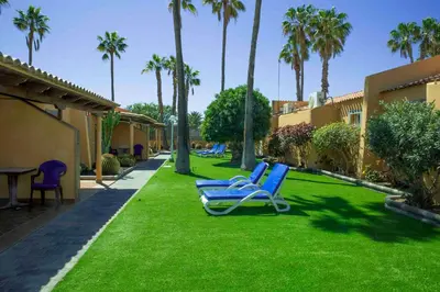 Jardín al aire libre en Bungalows Los Almendros - Exclusive Vacation Club
