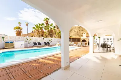 Piscina en o cerca de HORIZON VACATION HOME - Casa Feliz