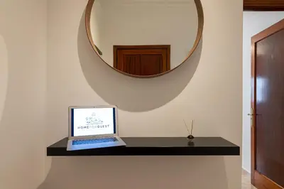 Una televisión o centro de entretenimiento en Almar Sagasta