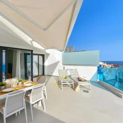 Balcon Azul IV by VillaGranCanaria