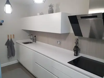 Una cocina o zona de cocina en Luxury Home