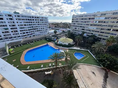 Piscina en o cerca de Orsa Minor los molinos By Lucaproperties Grancanaria