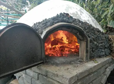 Barbacoa disponible para clientes en el apartamento