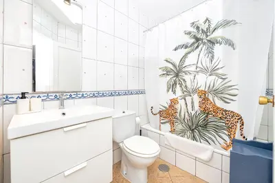 Un baño de Paradise Sea