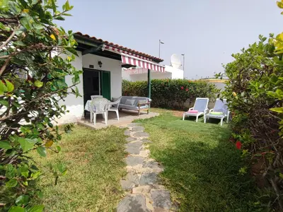 Jardín al aire libre en private Bungalow next to Yumbo Center