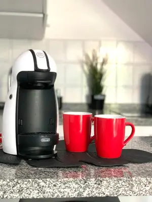 Utensilios para hacer té y café en Bungalow Gilly