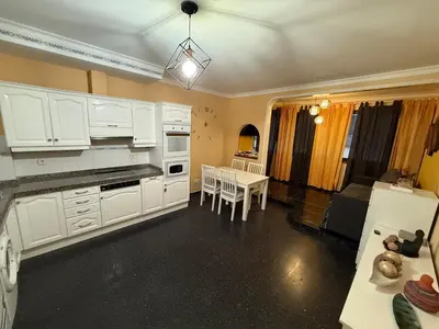 Una cocina o zona de cocina en Apartment right on the beach
