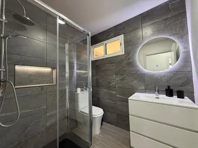 Un baño de GD House cielo & mar