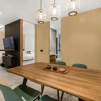 Las Palmas Beach House Retreat