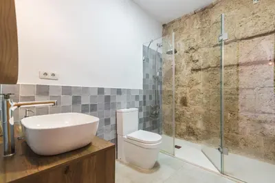 Un baño de Home2Book 300 m2 House with Terrace, Vegueta
