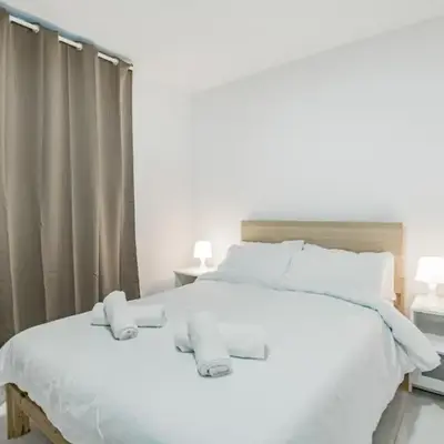 Las Palmas Comfort Rooms