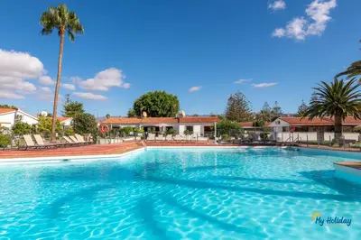 Piscina en o cerca de Villa Sun Paradiso