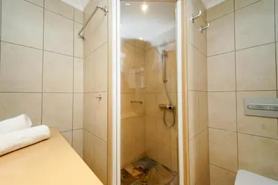 Un baño de AquaMarina Luxury House by Canarias Prime Homes