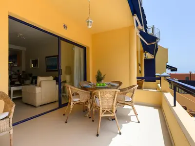 Un balcón o terraza de Duplex in Meloneras near Maspalomas Beach