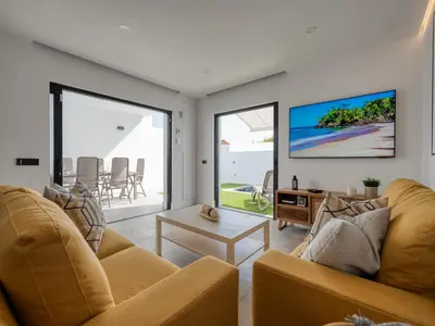 Zona de estar de Chalet in Maspalomas with Heated Pool