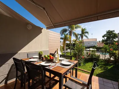 Jardín al aire libre en Apartment in Pasito Blanco near Private Beach