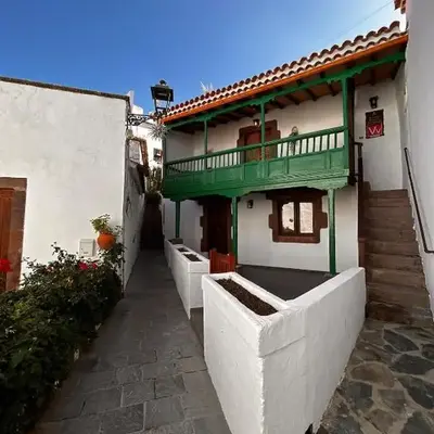Balcón Néstor Álamo II