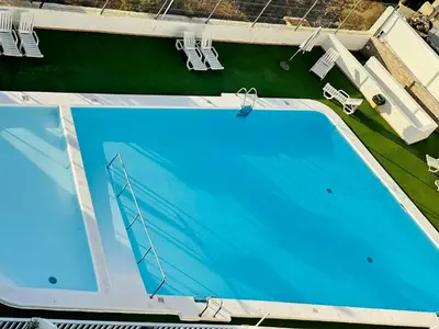 Piscina en o cerca de BALCON de AMADORES con vista al océano