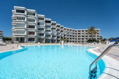 Piscina en o cerca de Tamaran Garden View Apartment
