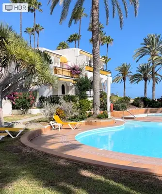 Piscina en o cerca de Sunset Ocean View by Aquamarina