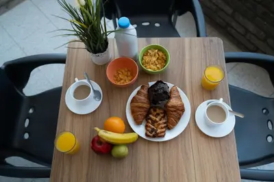 Comida en o cerca de este apartamento