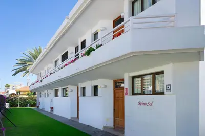 Edificio en el que se encuentra el apartamento