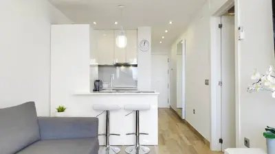 Una cocina o zona de cocina en Soundproof appartment with sea view in Maspalomas