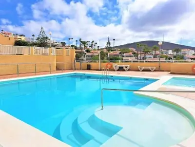Piscina en o cerca de Your Happy Place in Arguineguin, Swimmingpool and Seaviews