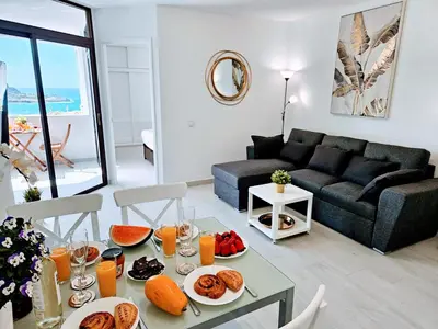 Zona de estar de OCEAN VIEW - renovation 2025