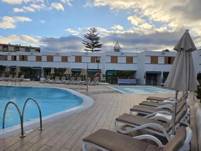 Piscina en o cerca de Las Brisas Canary Home Rent