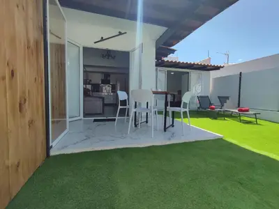 Zona de estar de Bungalow privado junto al Yumbo Centre