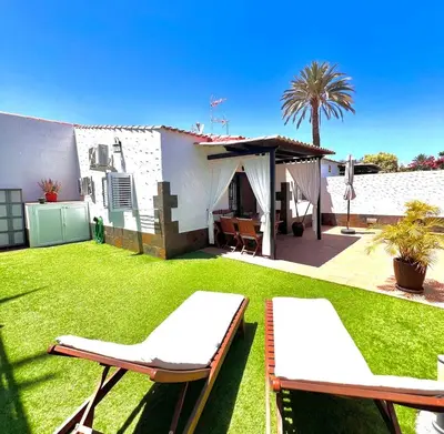 Jardín al aire libre en CAN HOST YUMBO - Private Terrace AA