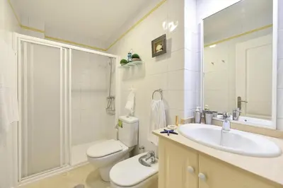 Un baño de Las Canteras Kant by Villagrancanaria