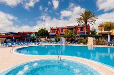 Piscina en o cerca de Dúplex Meloneras Bahía 7 by Villagrancanaria