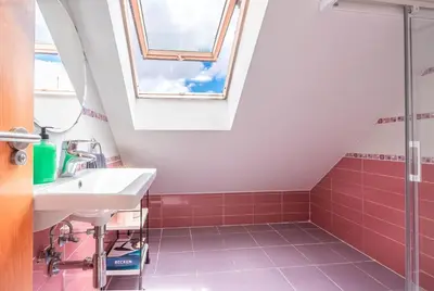 Un baño de Canteras Beach Duplex