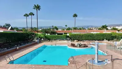 Piscina en o cerca de Las Palomas Bungalow # 38