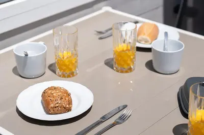 Comida en o cerca de este apartamento