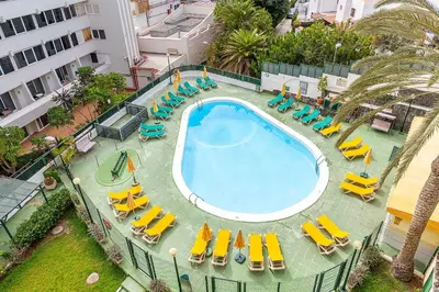 Piscina en o cerca de Beach View Apartment II