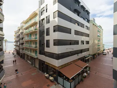 Edificio en el que se encuentra el apartamento