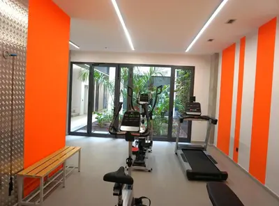 Gimnasio o instalaciones de fitness de Completo Apartamento con gimnasio playa de Las Canteras A1D