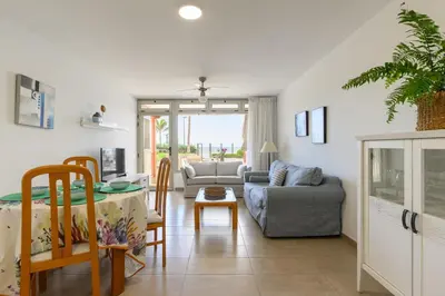 Zona de estar de Los Papagayos Beach 1